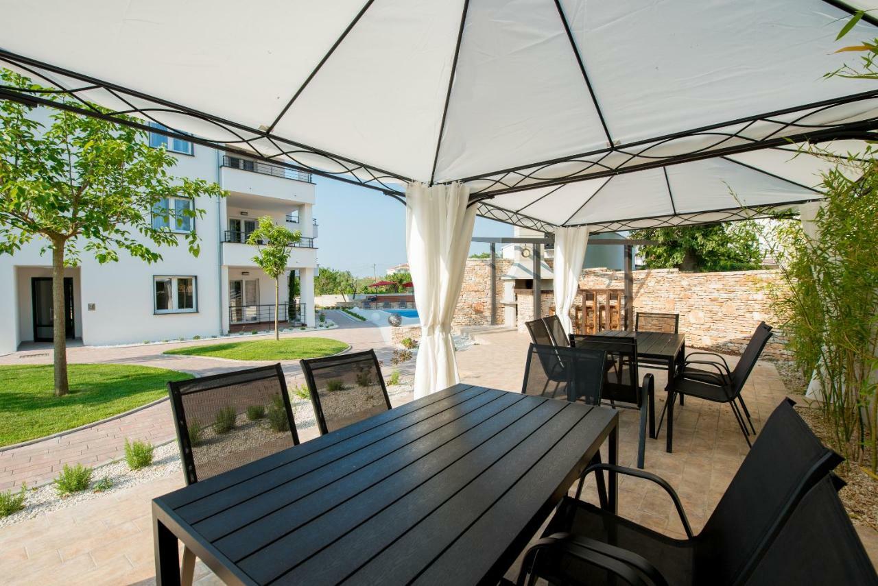 Villa Anja 1St Floor Peroj Zewnętrze zdjęcie