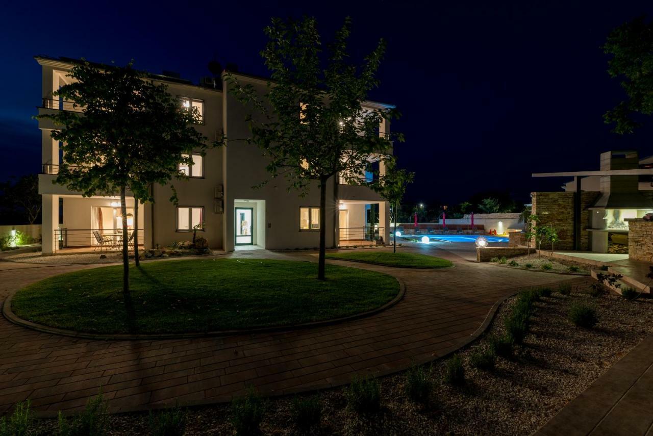 Villa Anja 1St Floor Peroj Zewnętrze zdjęcie